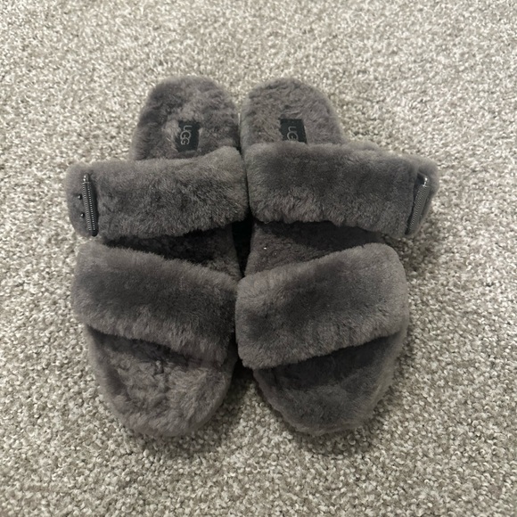 Uggs Fuzz Yeah Slides - Charcoal - Picture 4 of 5
